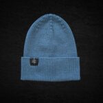 В'язана шапка із вовни